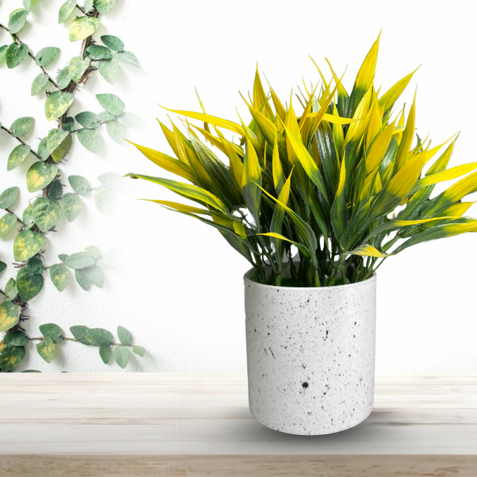 Garden Gyani Artificial Rubber Plant – Small Faux Potted Plant for Tabletop, Home, Bathroom & Office Décor | Indoor Decorative Greenery